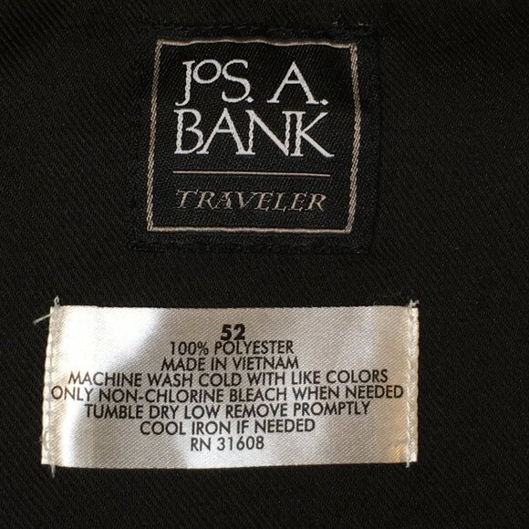Jos A Bank Mens Size 52 Traveler Collection Black Shorts in Excellent Condition - Picture 3 of 10